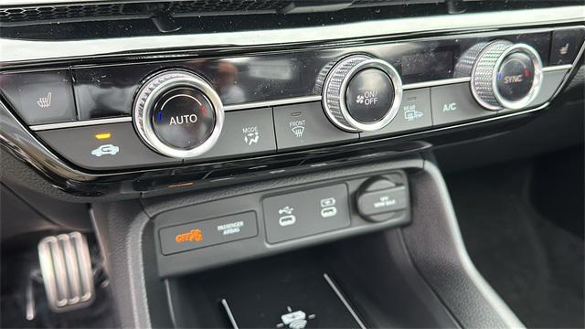 new 2026 Honda Civic Hybrid car, priced at $33,945