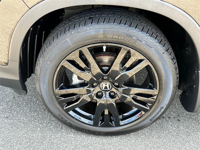 used 2022 Honda Pilot car, priced at $33,808