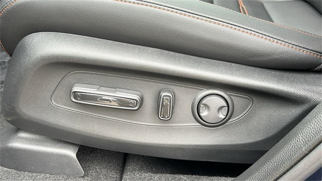 new 2026 Honda CR-V Hybrid car, priced at $41,675