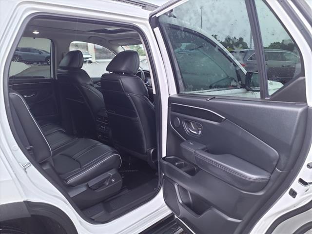 used 2024 Honda Pilot car, priced at $49,995