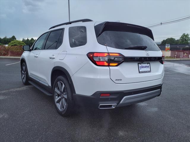 used 2024 Honda Pilot car, priced at $49,995