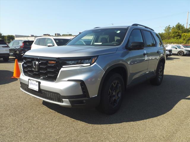 new 2025 Honda Pilot car, priced at $50,495