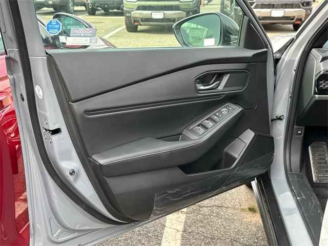 new 2025 Honda Accord Hybrid car, priced at $35,260