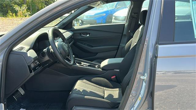 new 2025 Honda Accord Hybrid car, priced at $35,260