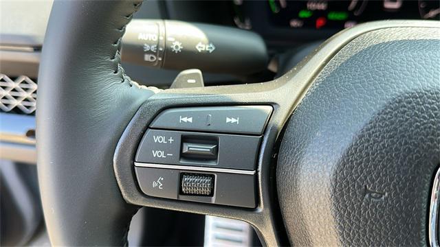new 2025 Honda Accord Hybrid car, priced at $35,260