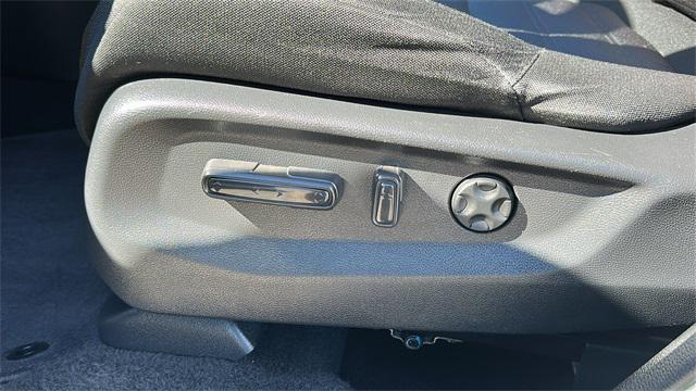 used 2022 Honda CR-V car, priced at $25,984