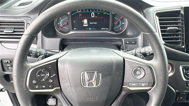 used 2022 Honda Pilot car, priced at $29,994