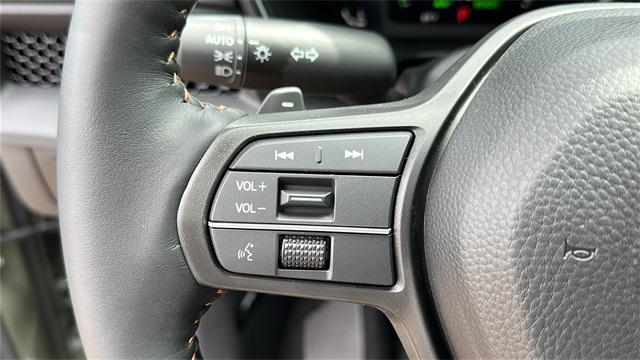 new 2026 Honda CR-V Hybrid car, priced at $40,650