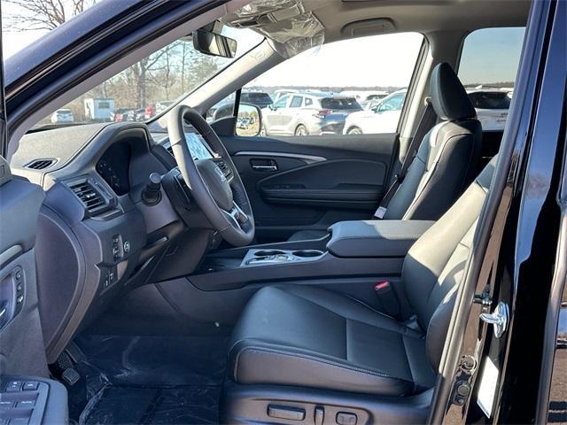 new 2025 Honda Ridgeline car, priced at $46,275