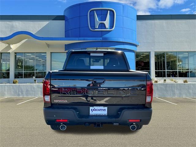 new 2025 Honda Ridgeline car, priced at $46,275