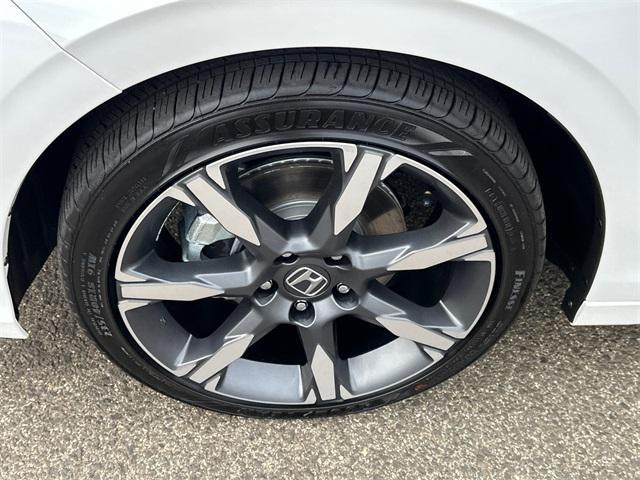 used 2025 Honda Civic Hybrid car, priced at $29,980