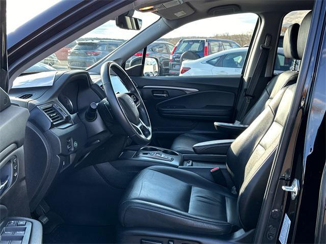 used 2022 Honda Pilot car, priced at $30,986