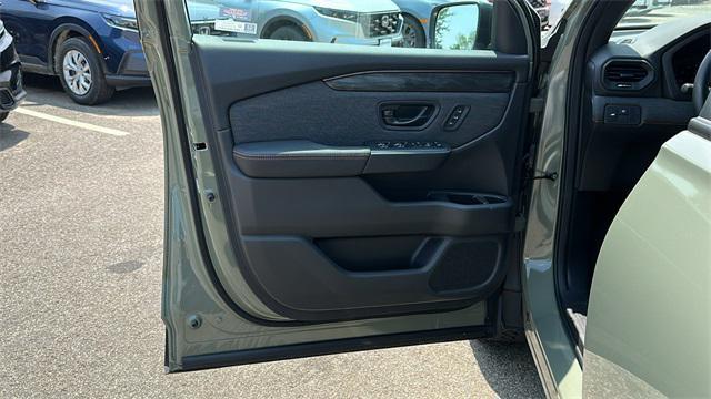 used 2026 Honda Passport car, priced at $47,323
