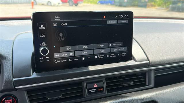 used 2025 Honda Pilot car, priced at $51,997