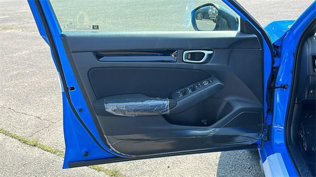 new 2025 Honda Civic Hybrid car, priced at $31,755