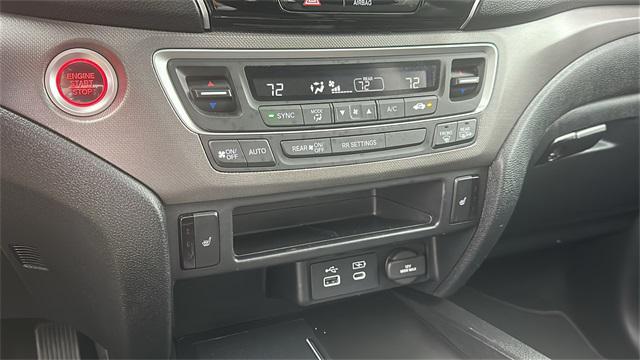 used 2025 Honda Ridgeline car, priced at $37,868