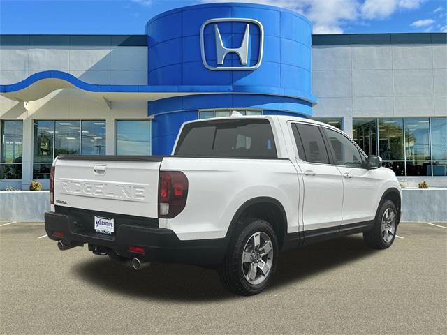 used 2025 Honda Ridgeline car, priced at $37,868