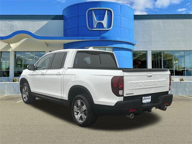 used 2025 Honda Ridgeline car, priced at $37,868