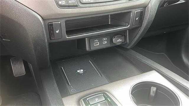 used 2025 Honda Ridgeline car, priced at $37,868