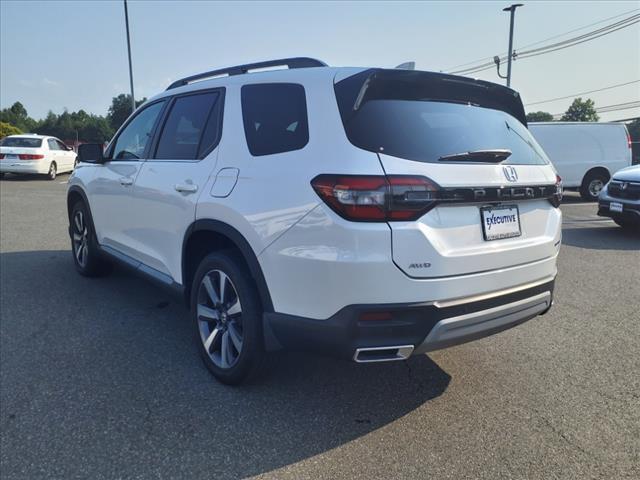 used 2023 Honda Pilot car, priced at $42,899