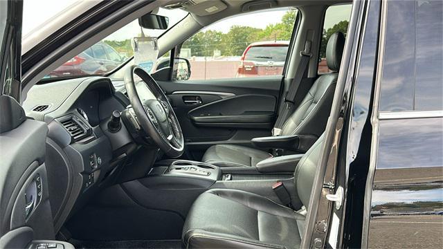 used 2023 Honda Ridgeline car, priced at $35,974