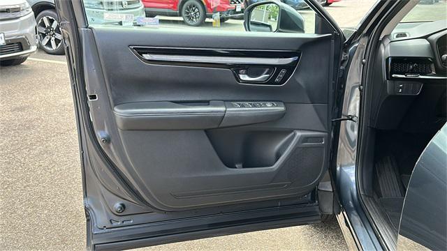 used 2024 Honda CR-V car, priced at $32,982