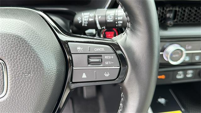 used 2025 Honda CR-V car, priced at $35,990
