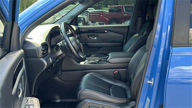used 2025 Honda Pilot car, priced at $46,985