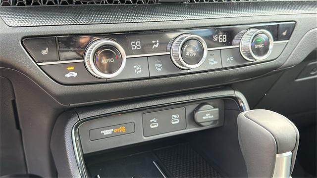 new 2026 Honda CR-V Hybrid car, priced at $41,675