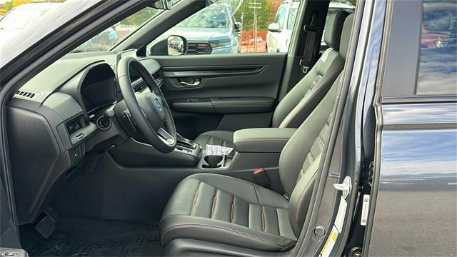 new 2026 Honda CR-V Hybrid car, priced at $41,675