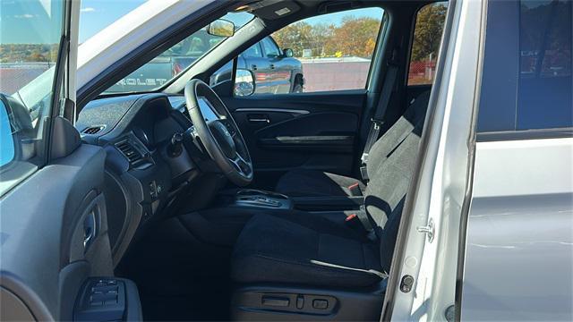 used 2022 Honda Pilot car, priced at $29,867