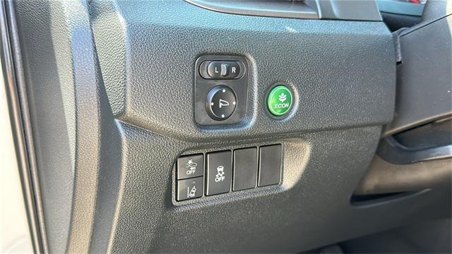 used 2022 Honda Pilot car, priced at $32,457