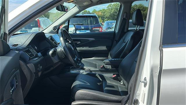 used 2022 Honda Pilot car, priced at $32,457