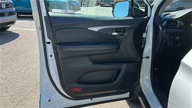 used 2022 Honda Pilot car, priced at $32,457