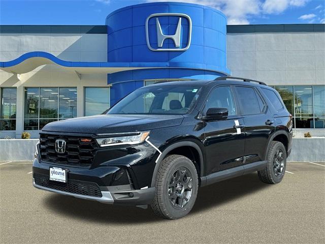 new 2025 Honda Pilot car, priced at $50,795