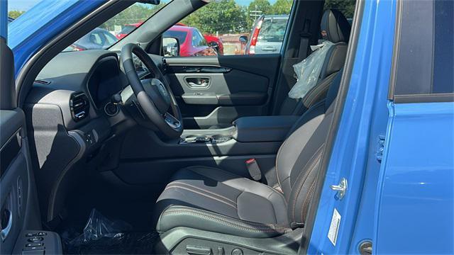 new 2025 Honda Pilot car, priced at $51,350
