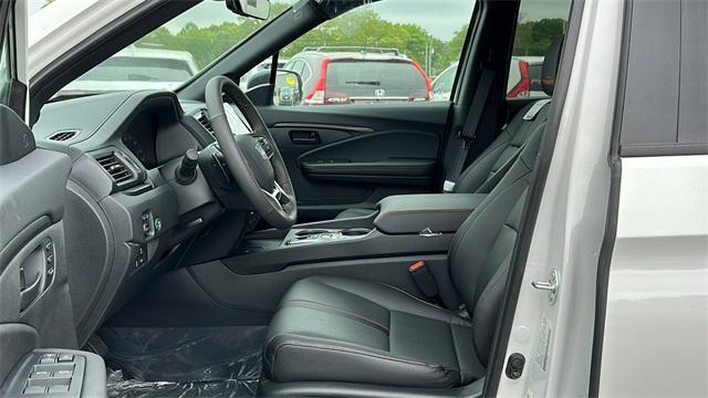 new 2025 Honda Ridgeline car, priced at $47,285