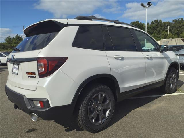 new 2024 Honda Passport car, priced at $45,585