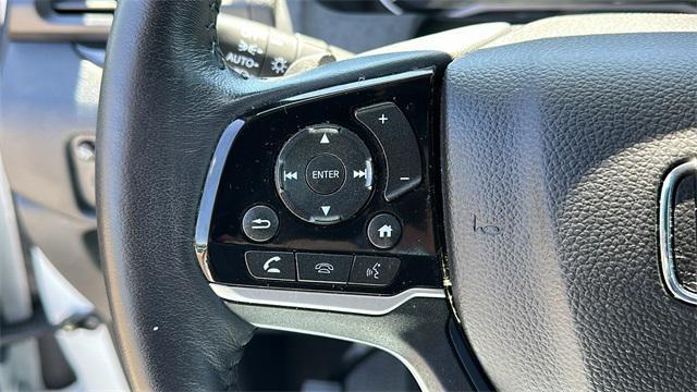 used 2022 Honda Pilot car, priced at $35,648