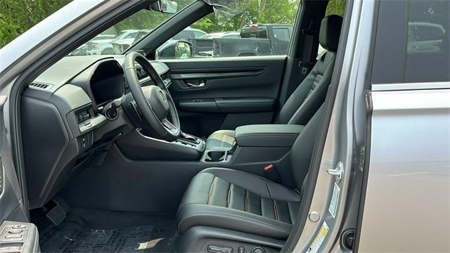 new 2025 Honda CR-V Hybrid car, priced at $40,545