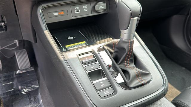 new 2025 Honda CR-V Hybrid car, priced at $40,545