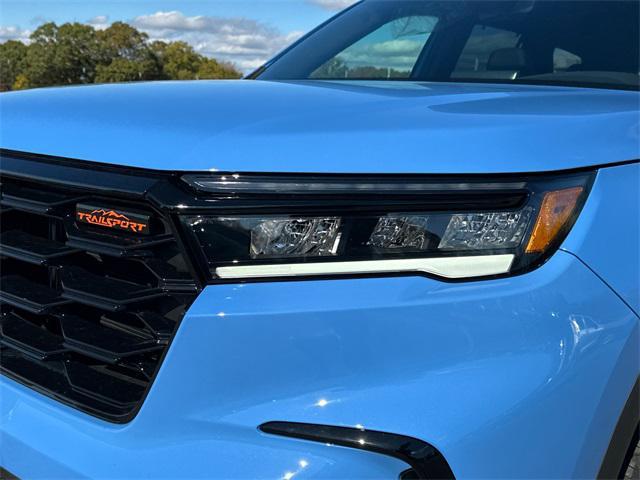 new 2025 Honda Pilot car, priced at $51,350