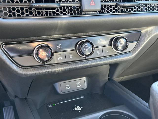 new 2026 Honda HR-V car, priced at $27,595