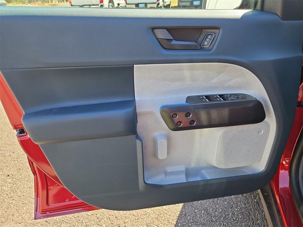 new 2025 Ford Maverick car, priced at $34,960