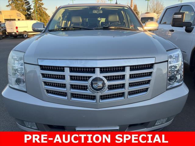 used 2007 Cadillac Escalade ESV car, priced at $9,750