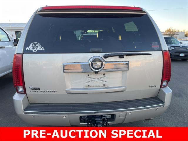 used 2007 Cadillac Escalade ESV car, priced at $9,750