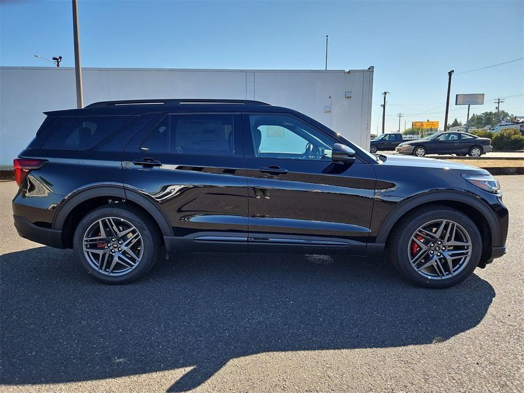 new 2025 Ford Explorer car, priced at $60,360