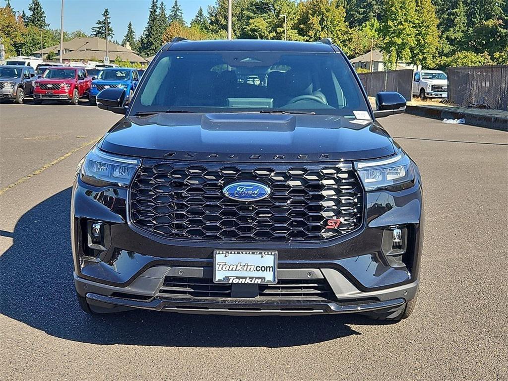 new 2025 Ford Explorer car, priced at $60,360