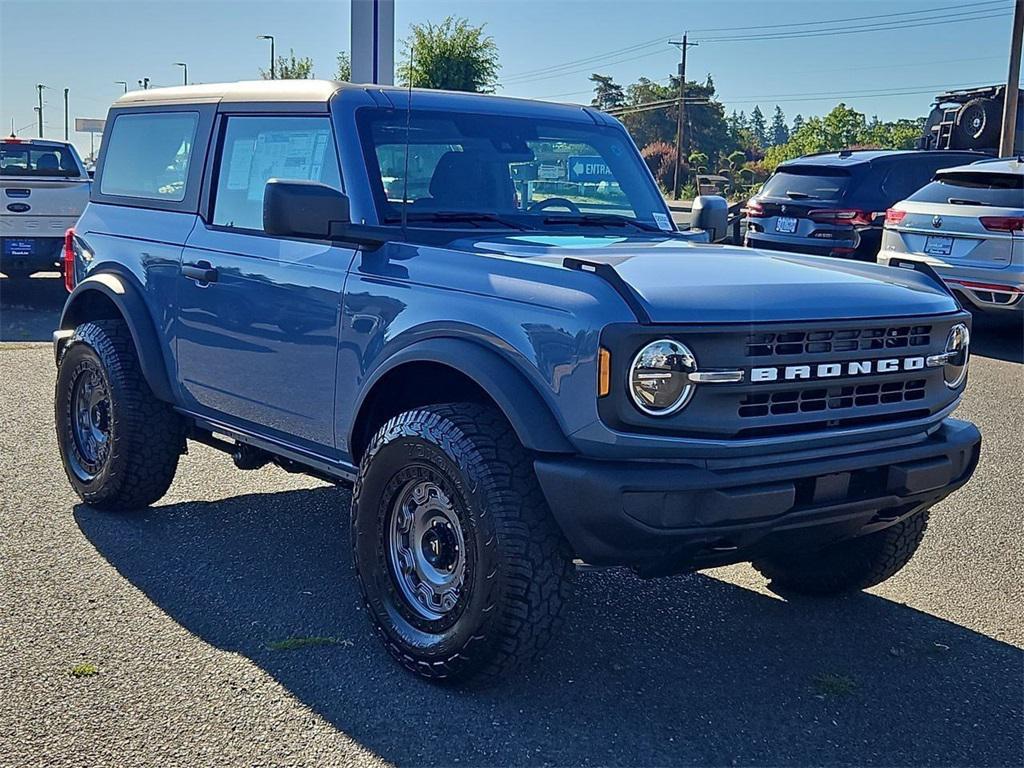 new 2025 Ford Bronco car, priced at $46,674