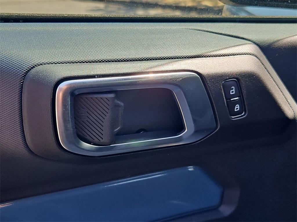 new 2025 Ford Bronco car, priced at $46,674